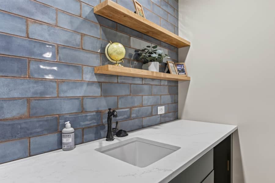 Wet bar sink