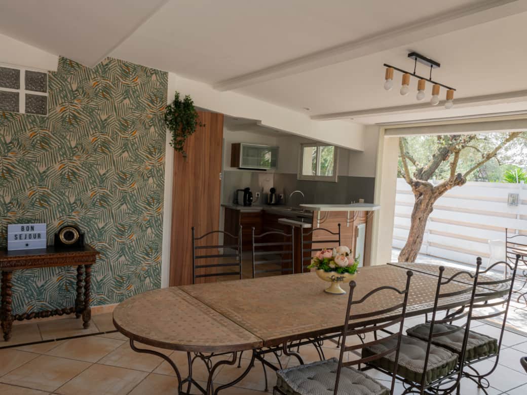 SALLE A MANGER