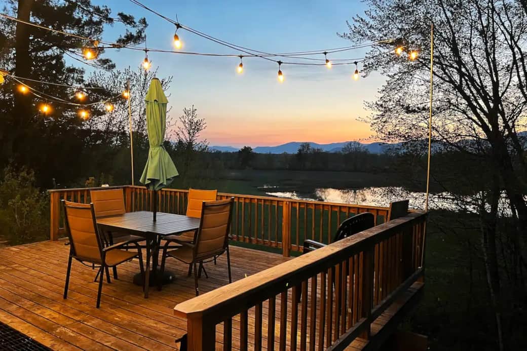 There's no better place for dinner than your private back deck! There's no better place for dinner than your private back deck!