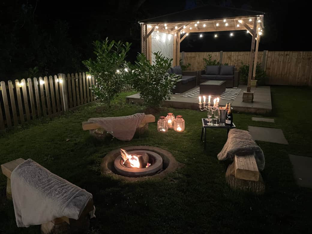 Fire pit and pergola 