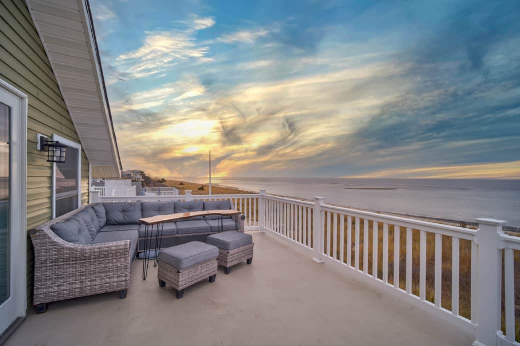 Private Deck Private Deck