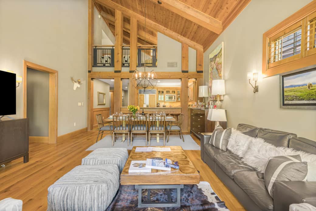 Living Room Access to King Suite Wing