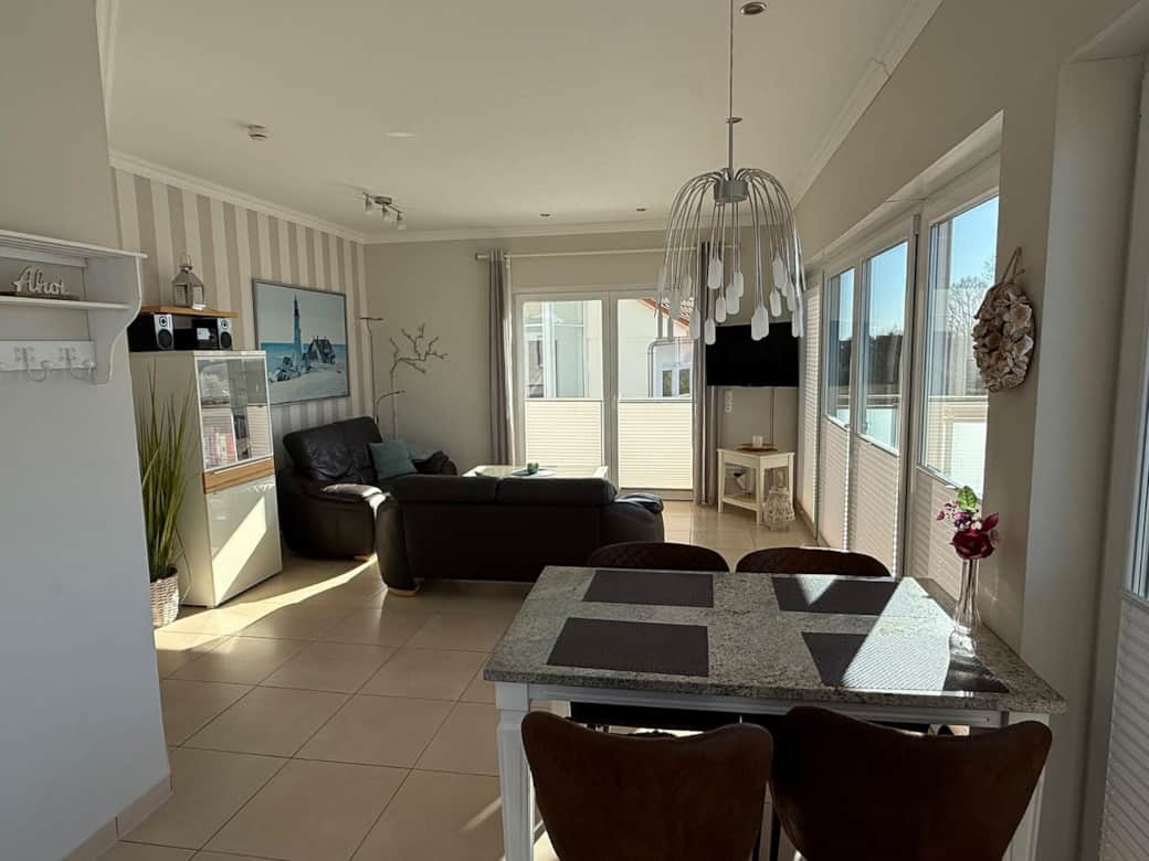 Wohn- Essbereich Wohn- Essbereich