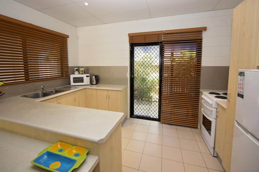 Apollo Jewel - Studio unit fully equipped kitchen Apollo Jewel - Studio unit fully equipped kitchen