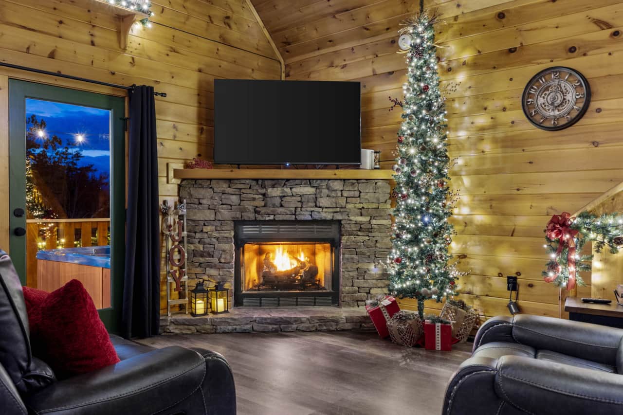 Christmas in the Smokies at Lost in Love