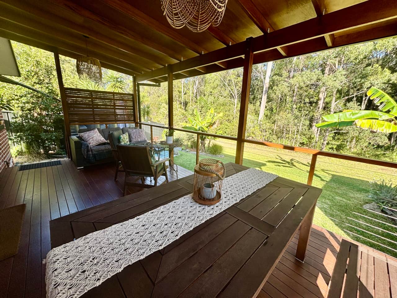 Deck Lounge Bush Serenity