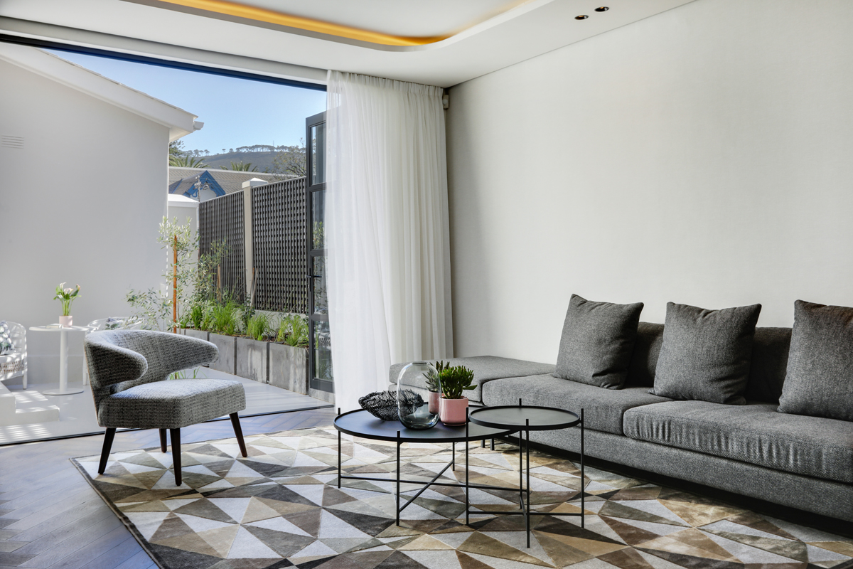 Sleek Luxury Cottage Holiday House In Cape Town