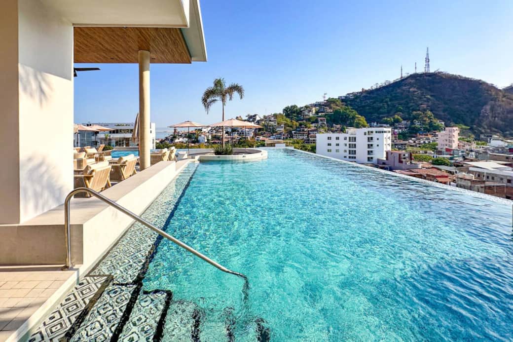 Perfect lap pool featuring beautiful tile patterns Perfect lap pool featuring beautiful tile patterns