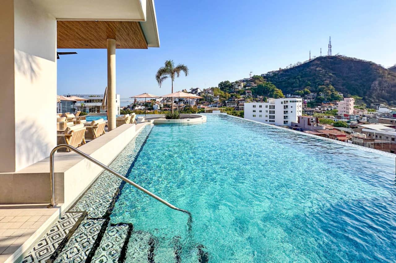 Perfect lap pool featuring beautiful tile patterns