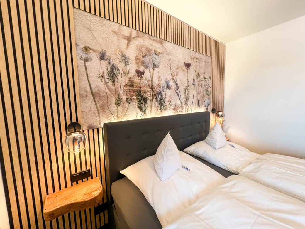 Image picker 9E872F8F 5893 45EC 8D38 F118555E16ED 9818 000003F26C7B5271