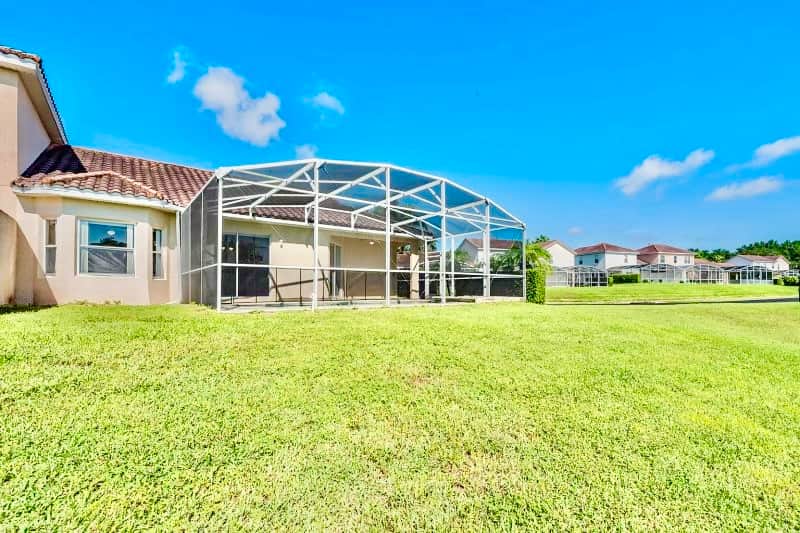 Fully screened and private pool and spa