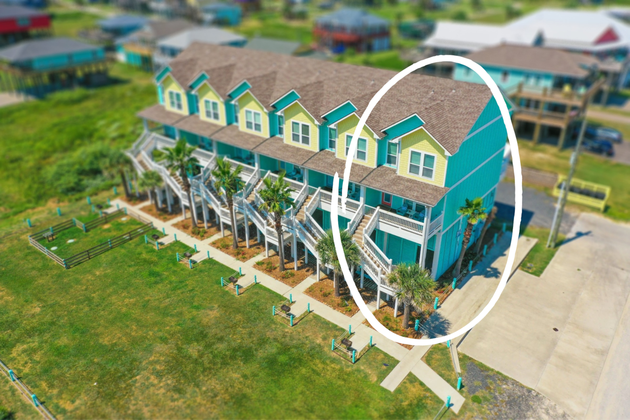 Cottage 6 is an end-unit with neighbors only on one side and easy access to the sand!