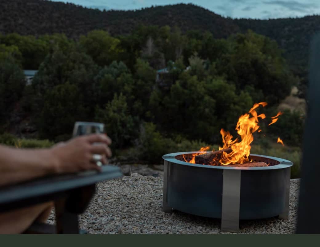 Riverside campfire (propane campfire available during burn bans
