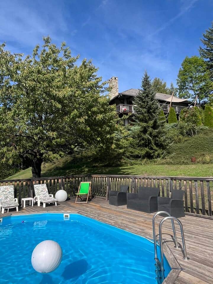 espace piscine villa Les Chemins Croisés