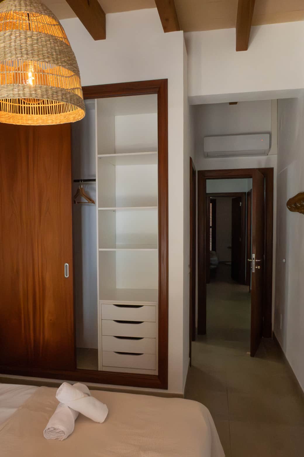 Schlafzimmer 2