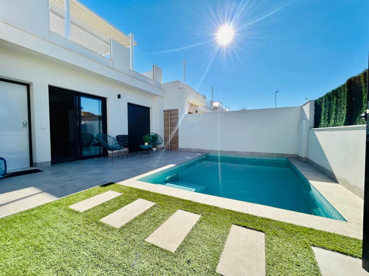 Swimming pool