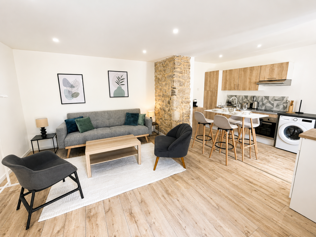 Living room, kitchen