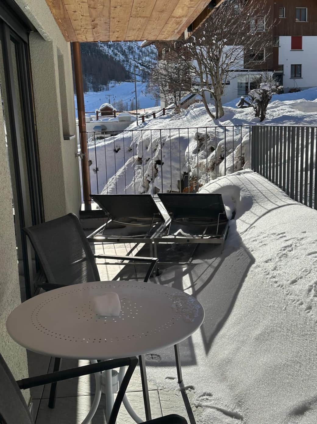 Terrace in the back 
