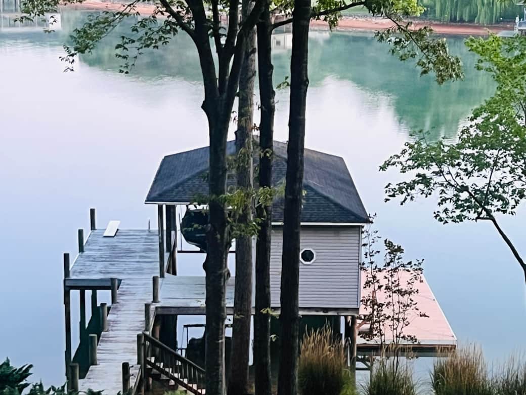 With floating dock