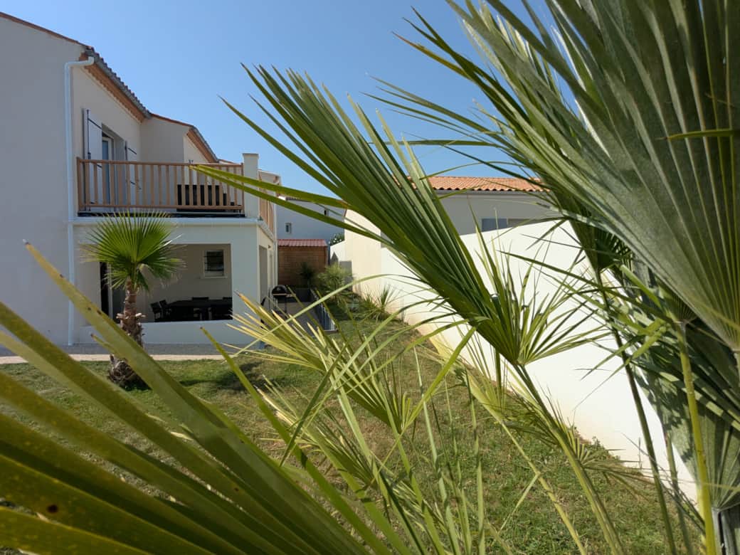 PXL 20250809 100859356