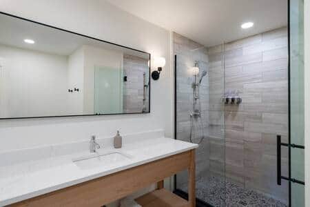 Room 4/Nehalem River Inn Room 4/Nehalem River Inn