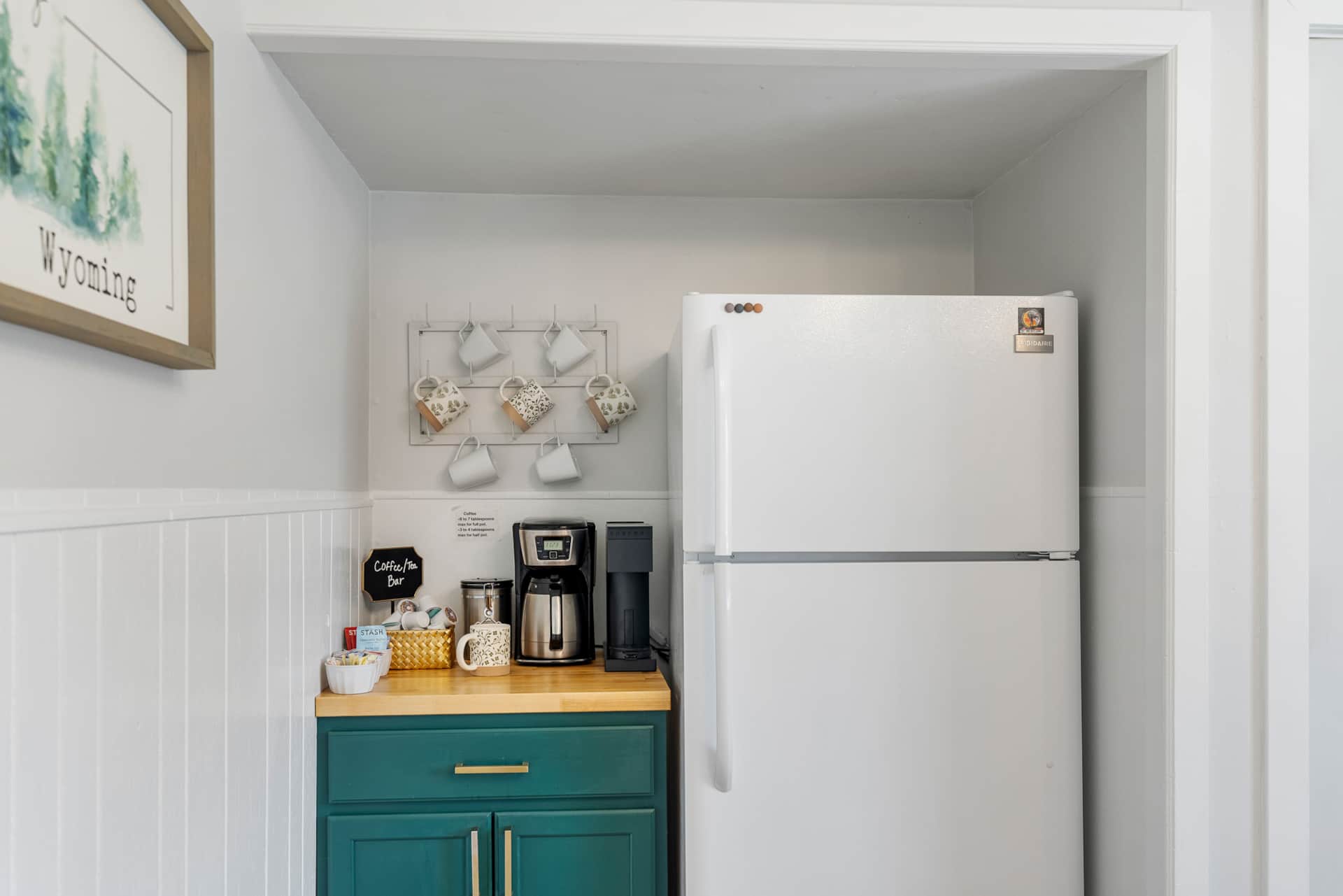 Emerald City Bungalow exterior detail