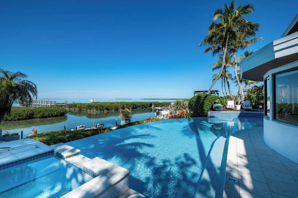 Infinity Pool has Lounging & Seating Ledges