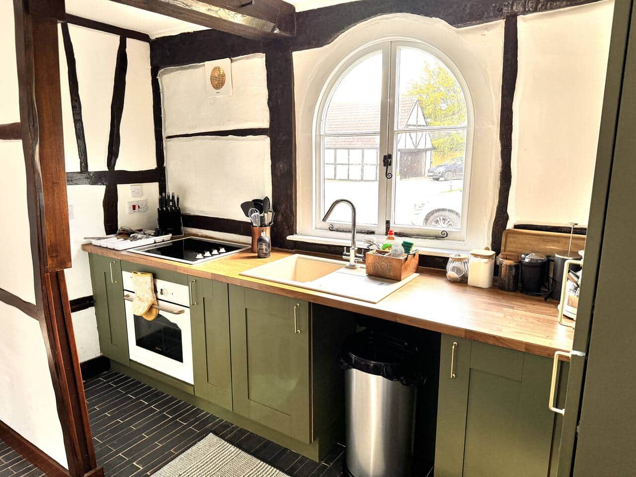 The Tudor cottage kitchen