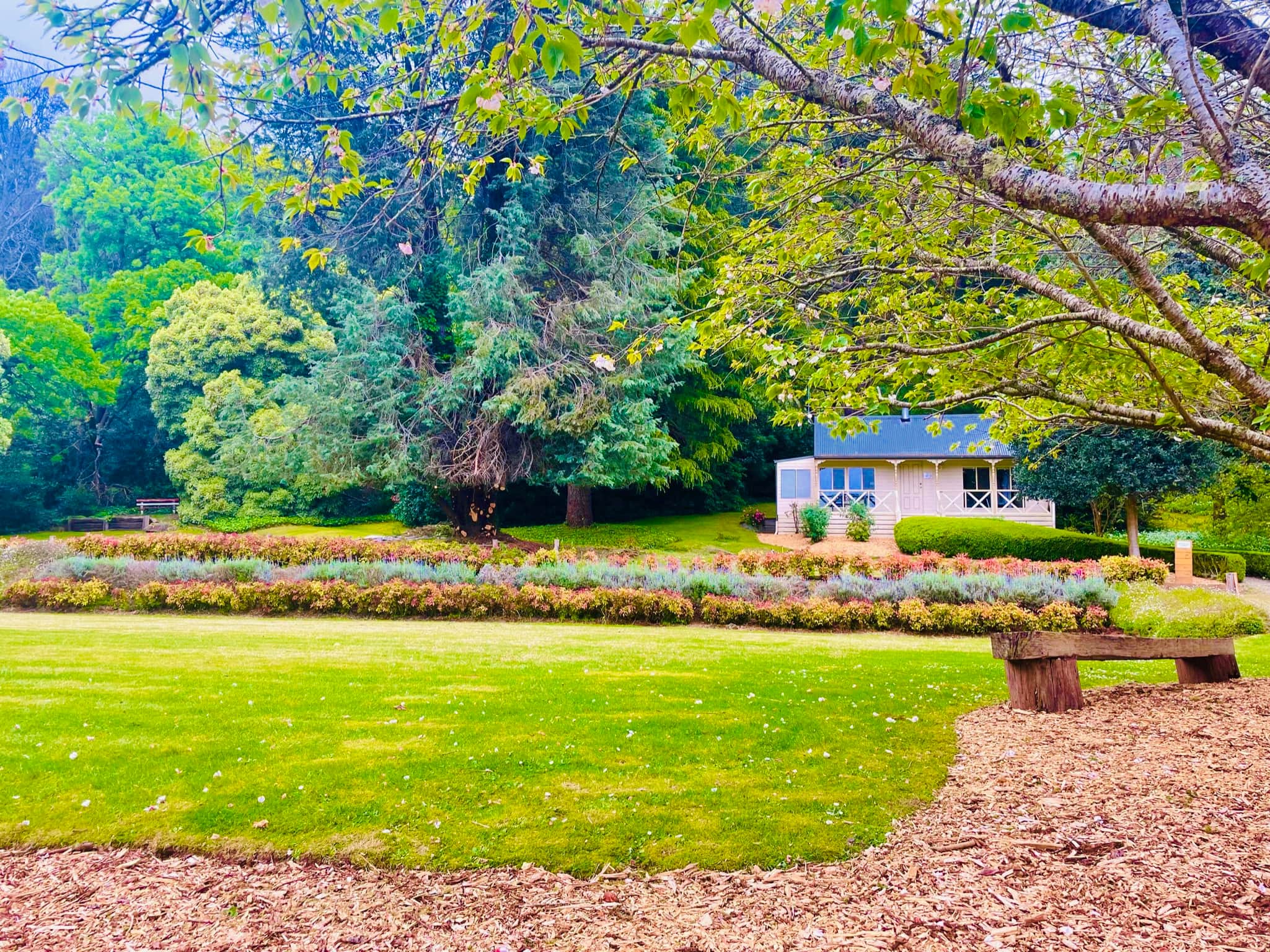 Weardale Estate Vacation Rentals in The Patch, Dandenong Ranges