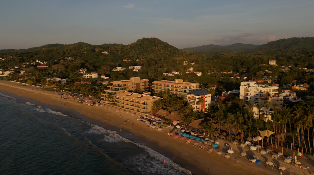 Golden sands and gentle surf await — San Pancho’s stunning, walkable beach. Golden sands and gentle surf await — San Pancho’s stunning, walkable beach.