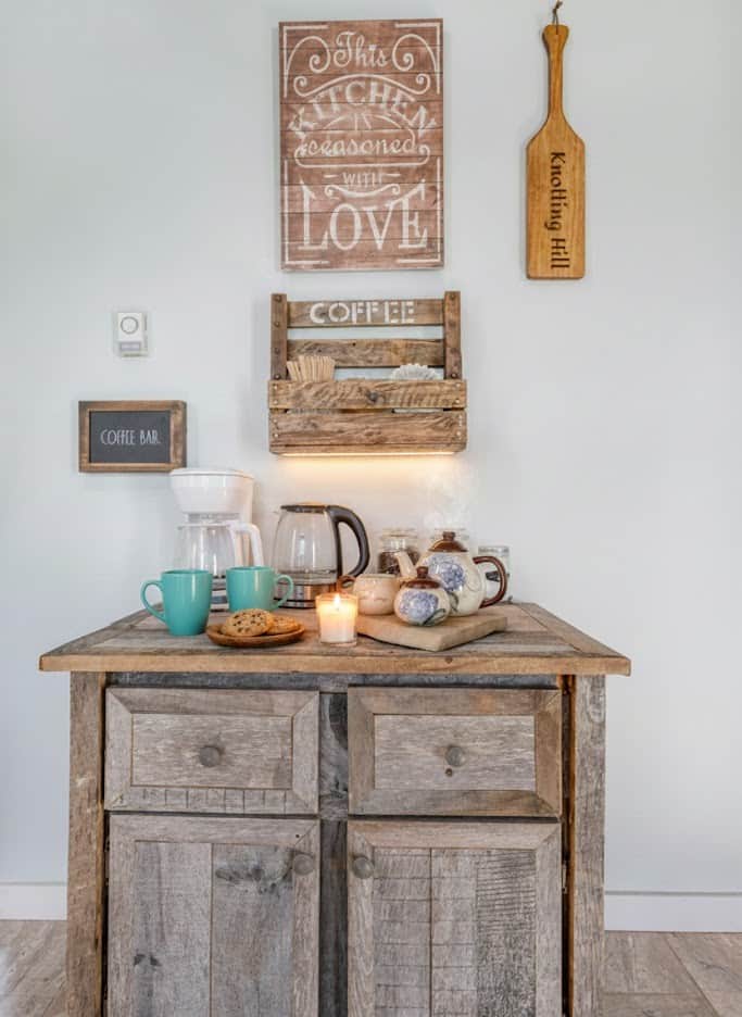 Complimentary daily coffee and tea bar