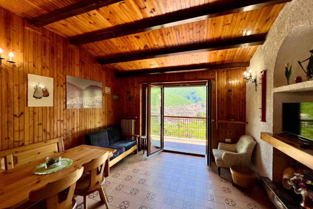 SALONE VISTA SU PANORAMA