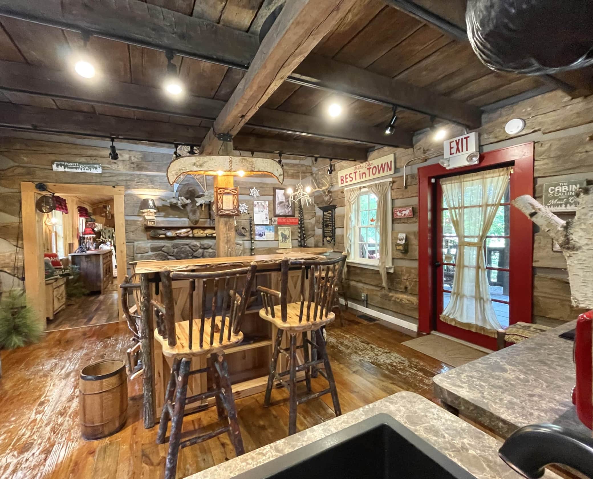 Comfy Kitchen with Fireplace!.JPG