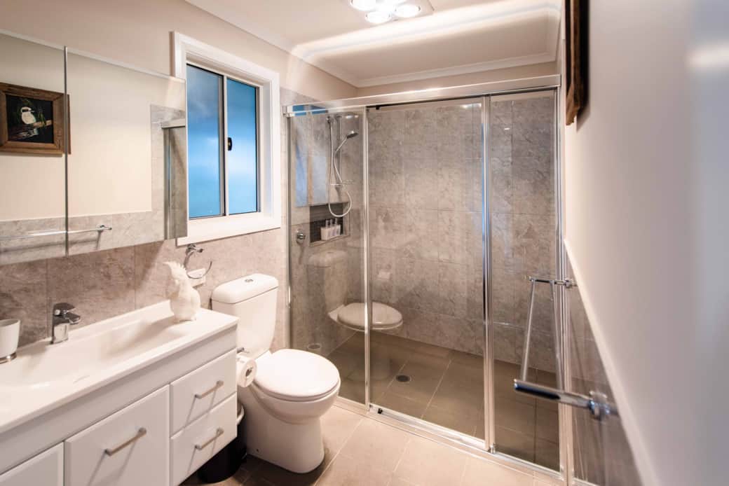 Cockatoo Bathroom