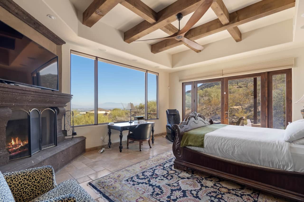Ladera Vistas - Master bedroom