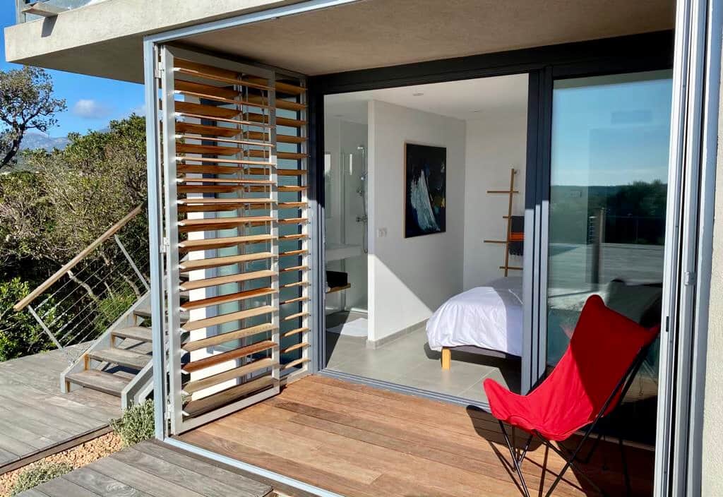 Chambre 4 et terrasse privée.