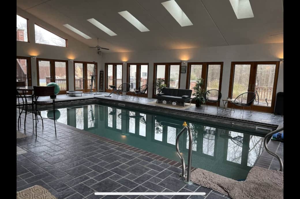 1000 sq. ft. of FAMILY FUN!!!