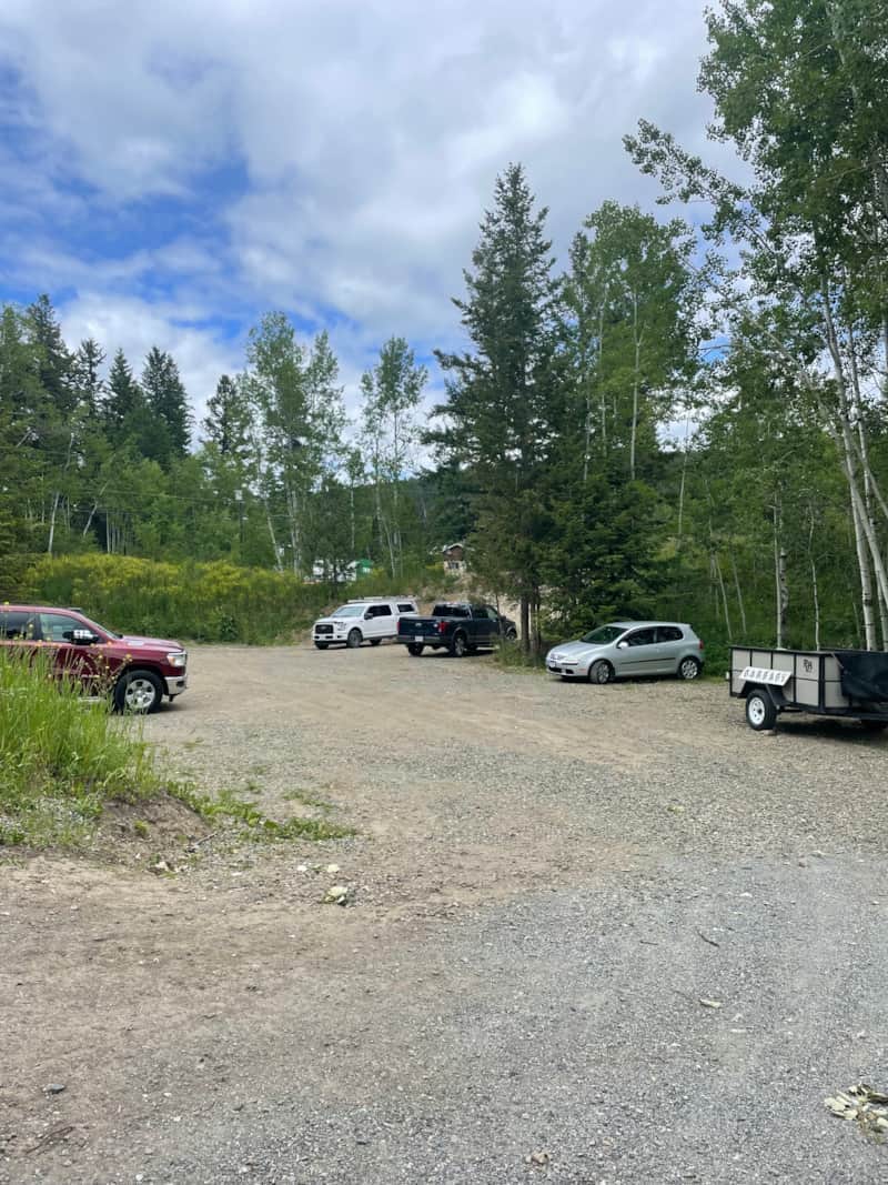 Tow/extra vehicle Parking Tow/extra vehicle Parking