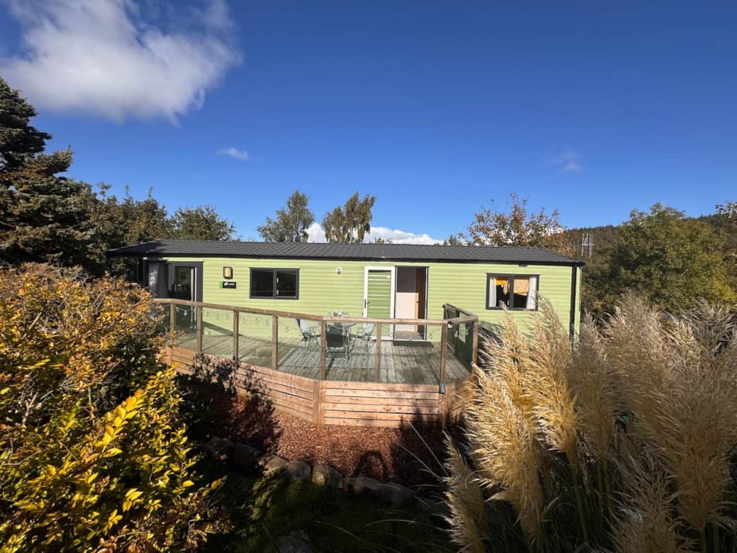 Large side decking and planting