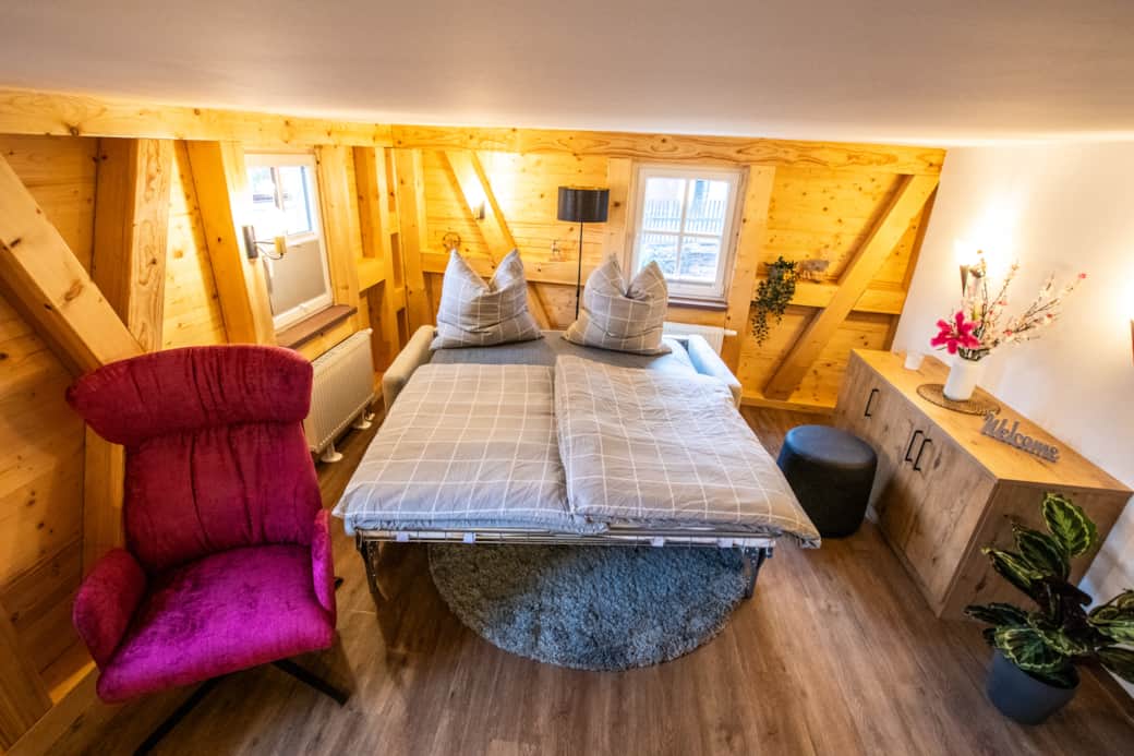 Wohnzimmer mit Schlafcouch