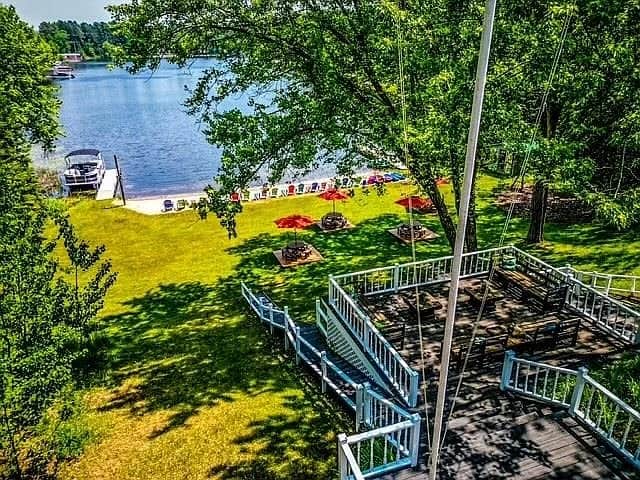 Pine Crest - Overlook Deck