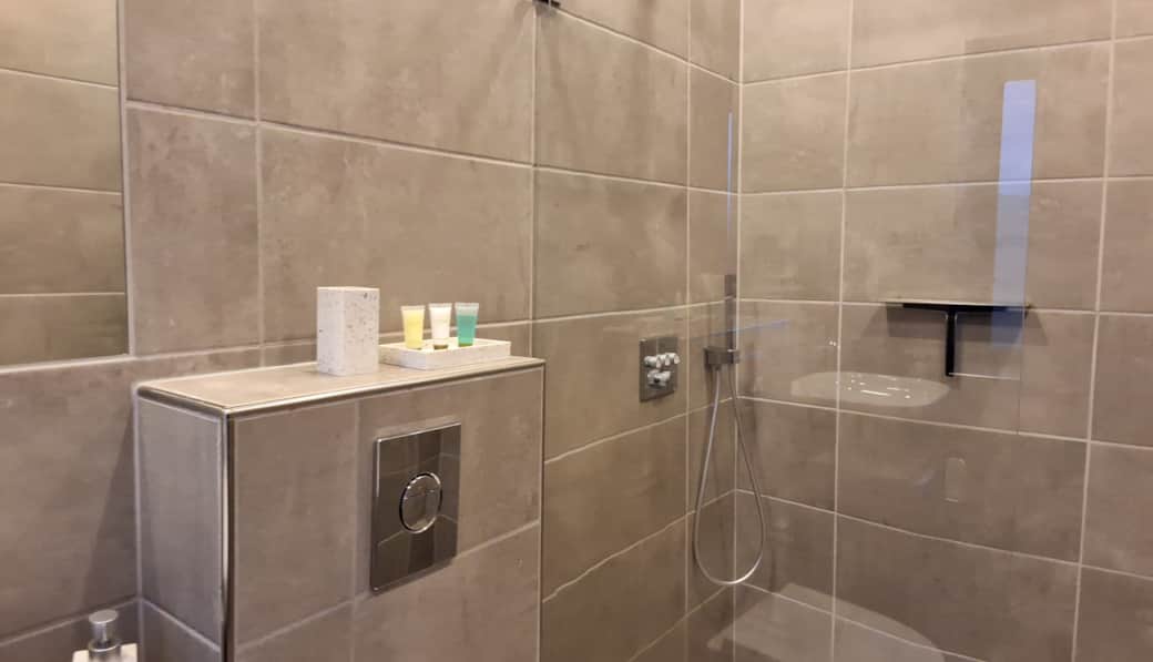 Badeværelse en-suite 1