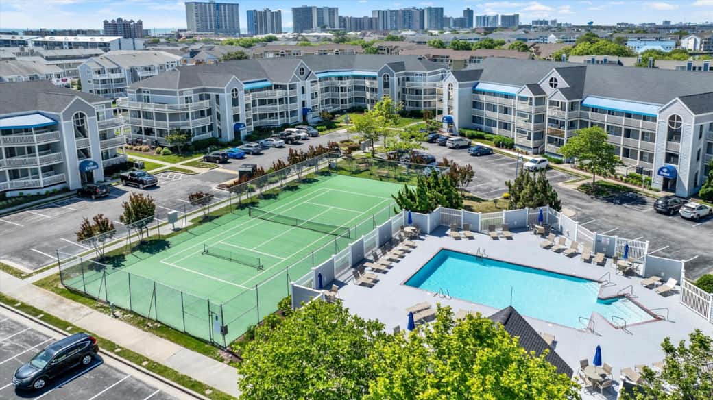 Tennis courts and Swimming pool