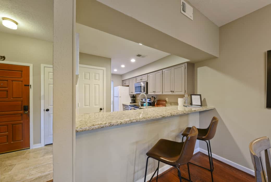 Kitchen Bar Area Kitchen Bar Area
