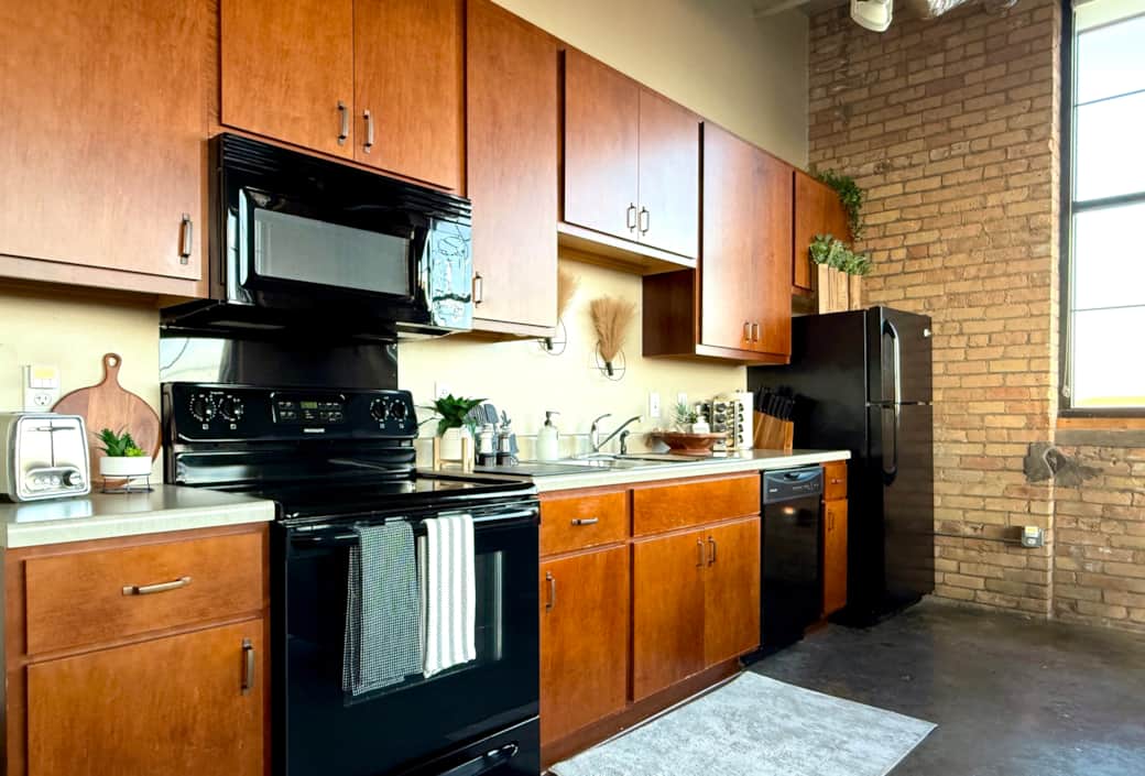 Lofts 304 kitchen