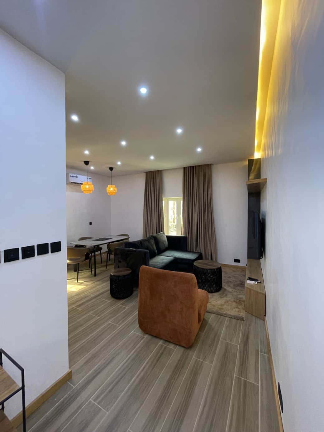 Image picker 263344D9 E0D0 4EED 9DE8 7D1CC032129C 7954 000003A9A35BCA3C