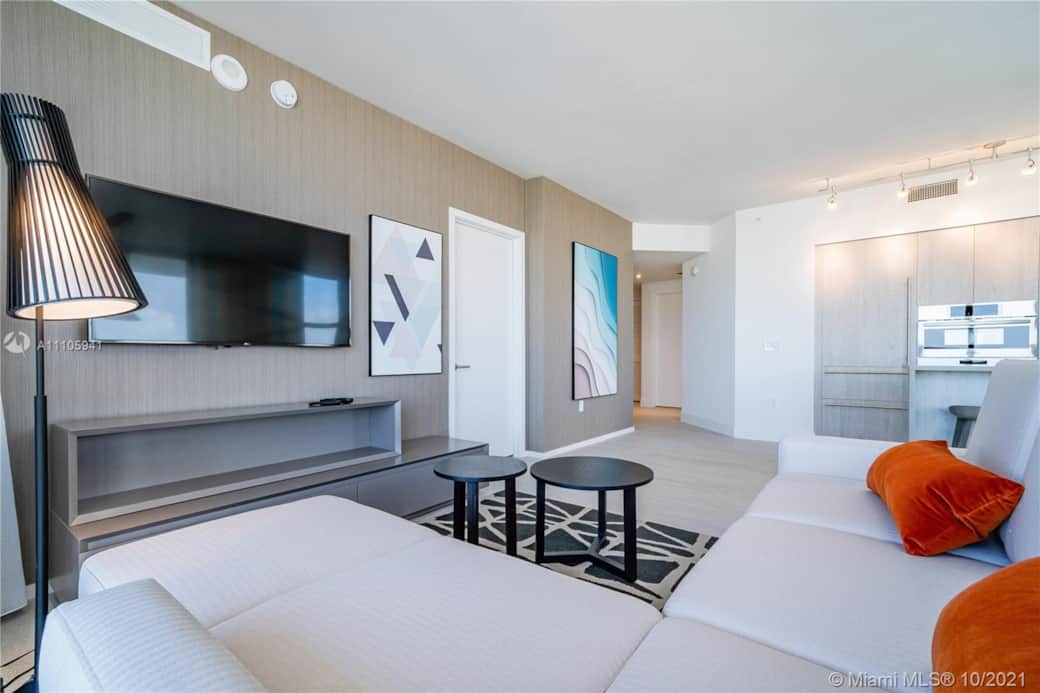 Orig A11105941 2 Orig A11105941 2