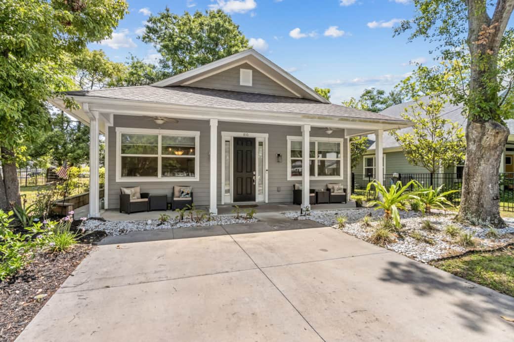 810 S 7th St - Exterior 3