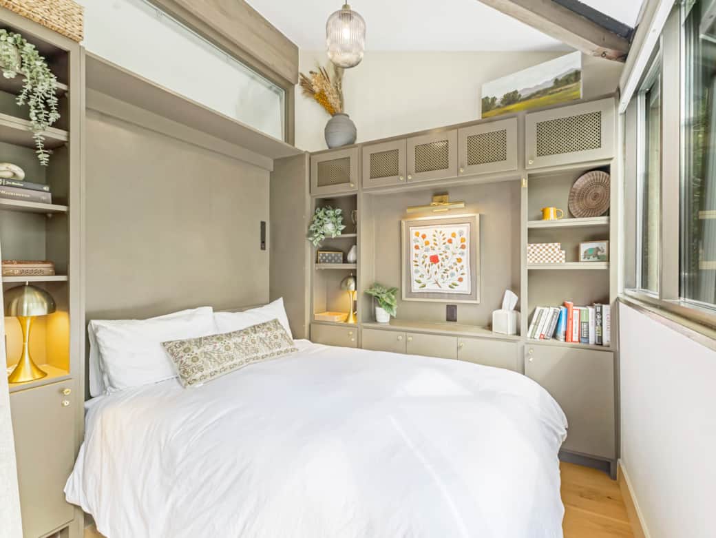 Mountain View Bedroom