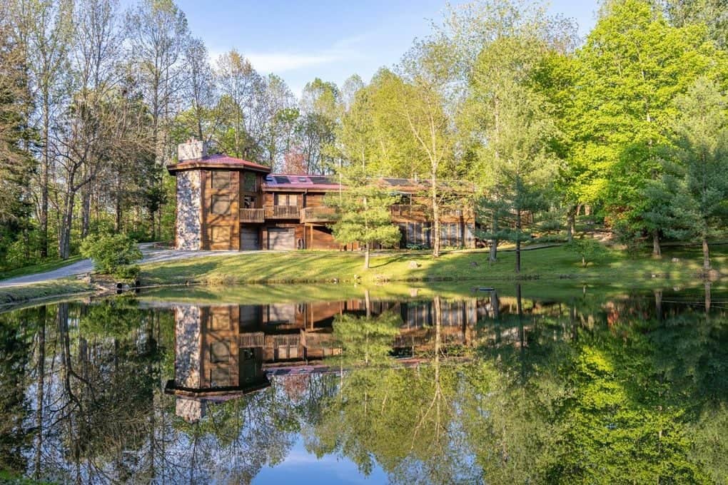 Serene setting on 11 acres, with stocked pond. Serene setting on 11 acres, with stocked pond.